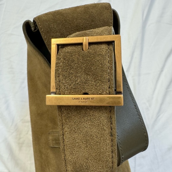 Saint Laurent YSL Le 5 a 7 Supple Large Barley Green Suede - Picture 8 of 12